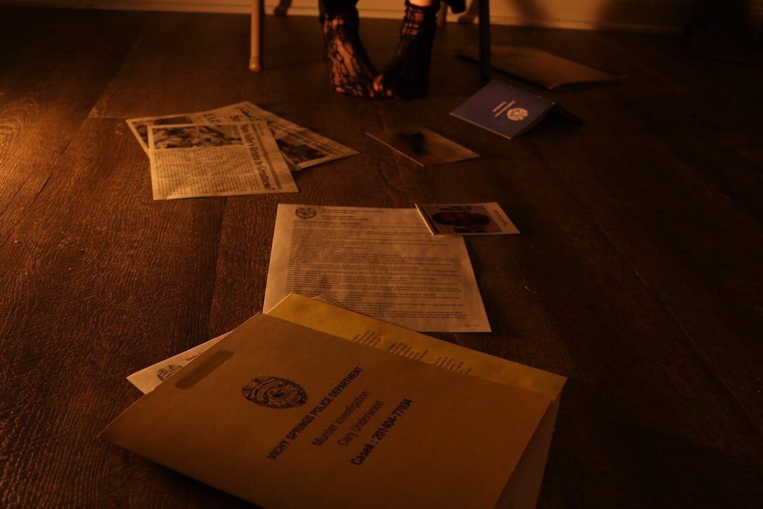 detective reading case file